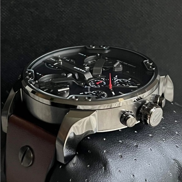 DZ7314 - Diesel Men’s Mr. Daddy 2.0 Brown Leather Watch - Picture 6 of 13